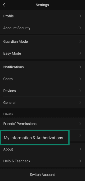 Accesing WeChat's My Information and Authorizations menu.