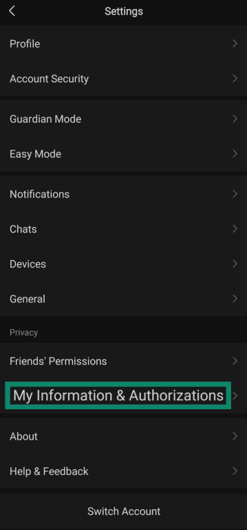 Accesing WeChat's My Information and Authorizations menu.